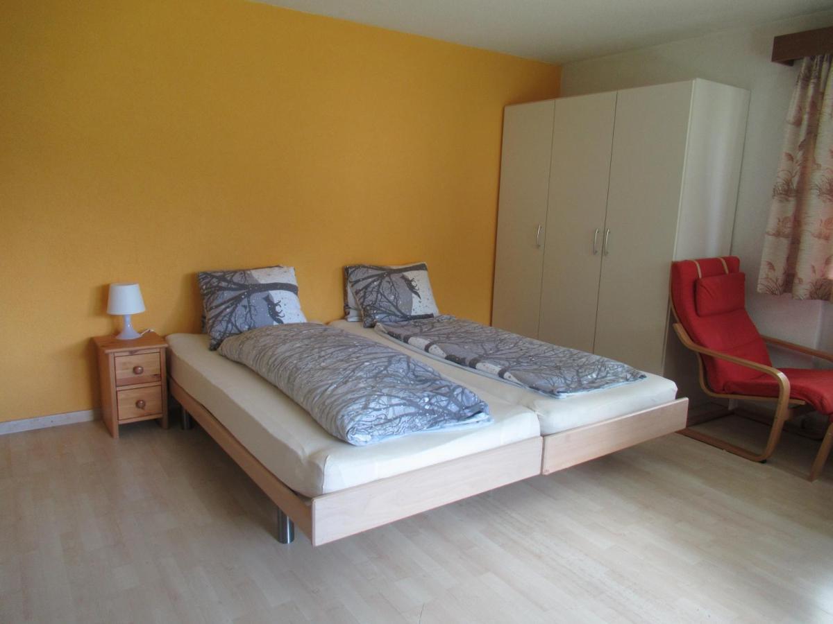 Free Cable Car & Bus In The Summer Haus L'Oree Saas-Grund Quarto foto